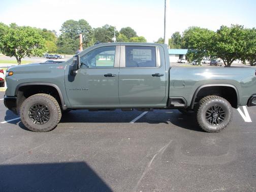 2026 Chevrolet Silverado 2500 ZR2