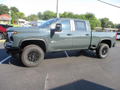 2026 Chevrolet Silverado 2500 ZR2