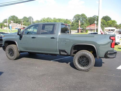 2026 Chevrolet Silverado 2500 ZR2