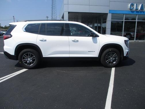 2025 GMC Acadia FWD Elevation