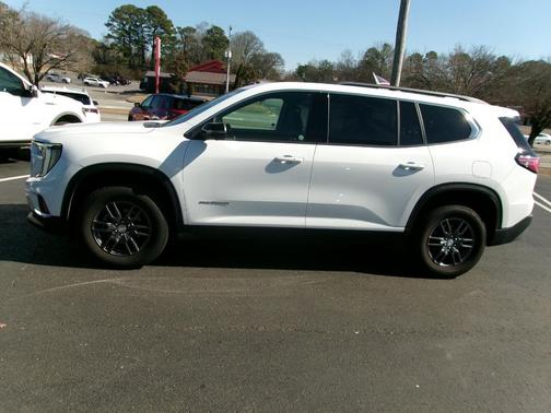 2025 GMC Acadia FWD Elevation