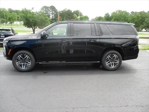2025 Chevrolet Suburban 4WD Z71