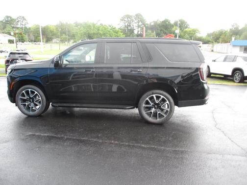 2026 Chevrolet Tahoe 4WD RST