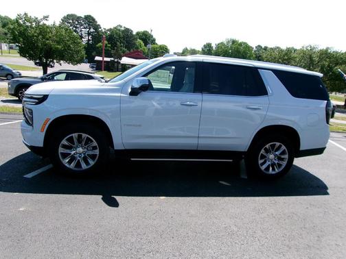 Polar White Tricoat 2026 Chevrolet Tahoe Premier