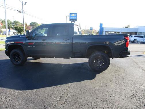 2026 Chevrolet Silverado 2500 ZR2