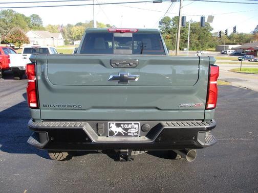 2026 Chevrolet Silverado 2500 ZR2