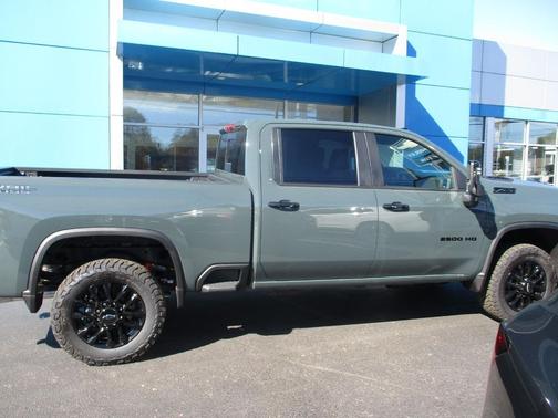 2026 Chevrolet Silverado 2500 LT