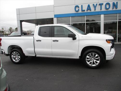 2024 Chevrolet Silverado 1500 Custom