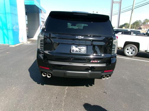2026 Chevrolet Tahoe 4WD RST