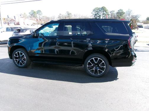 2026 Chevrolet Tahoe 4WD RST
