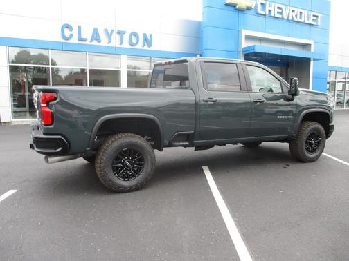 2026 Chevrolet Silverado 2500 Crew Cab, Standard Bed, XR2, 4WD