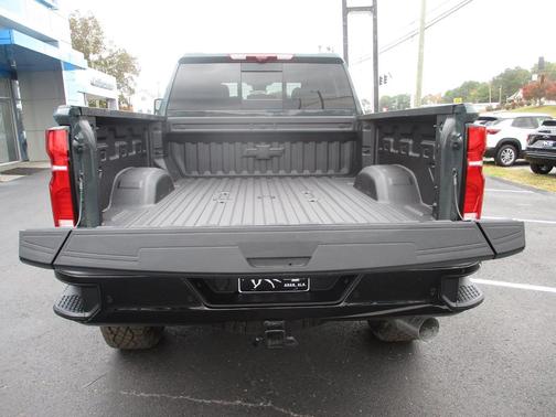2026 Chevrolet Silverado 2500 Crew Cab, Standard Bed, XR2, 4WD