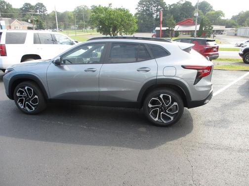 2025 Chevrolet Trax FWD 2RS