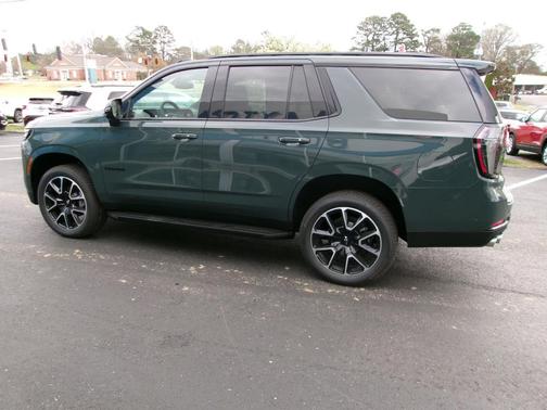 2026 Chevrolet Tahoe 4WD RST