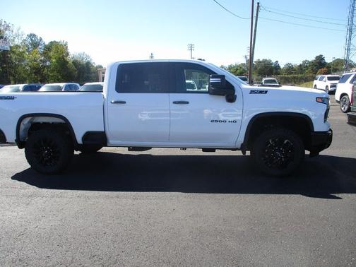 2026 Chevrolet Silverado 2500 LT