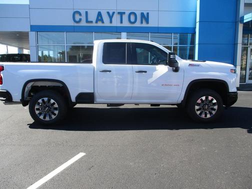 2026 Chevrolet Silverado 2500 Custom