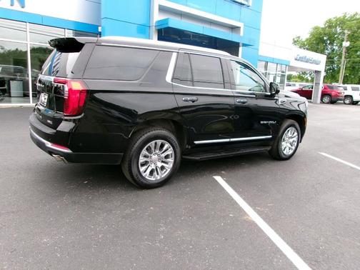 Onyx Black 2025 GMC Yukon Denali