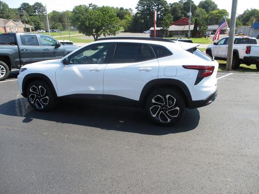 2026 Chevrolet Trax FWD 2RS