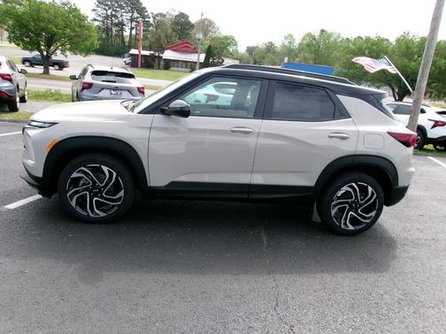 White Sands 2026 Chevrolet Trailblazer RS