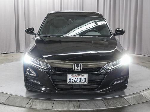 2020 Honda Accord 