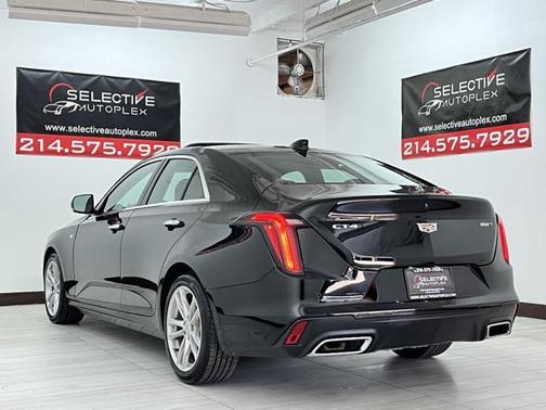 2024 Cadillac CT4 Luxury