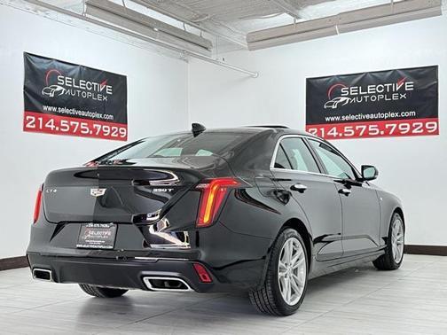 2024 Cadillac CT4 Luxury