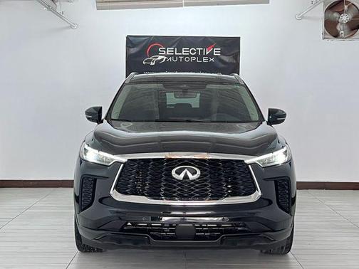 Mineral Black 2023 INFINITI QX60 Luxe