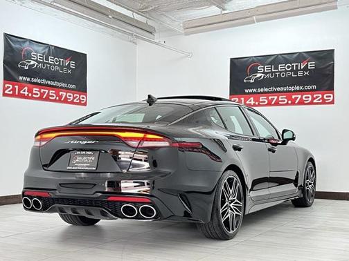 2022 Kia Stinger GT2
