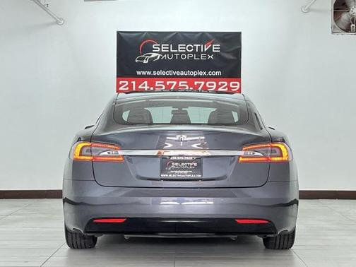 2020 Tesla Model S Long Range
