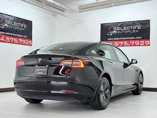 2023 Tesla Model 3 Standard Range