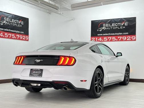 2023 Ford Mustang EcoBoost Premium