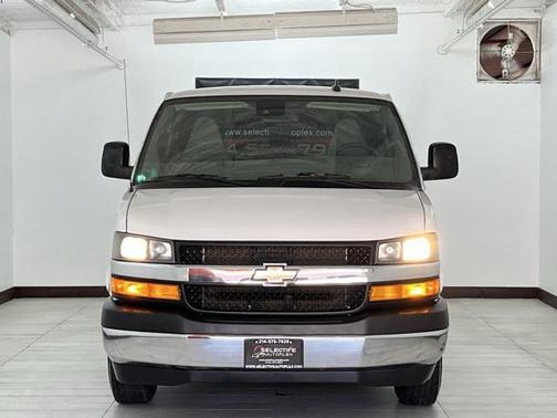 2019 Chevrolet Express 3500 LT