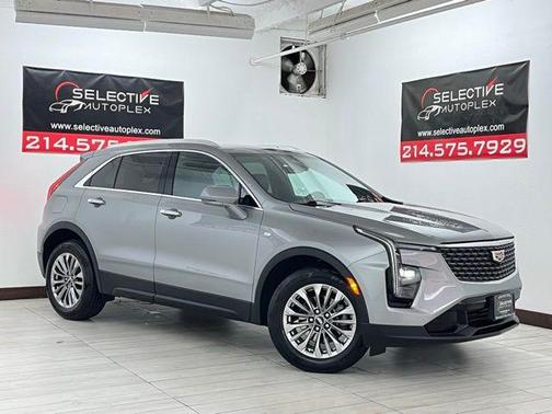 2024 Cadillac XT4 Premium Luxury