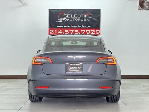 2023 Tesla Model 3 Standard Range