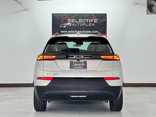 2023 Chevrolet Bolt EUV FWD LT