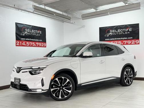 2023 VinFast VF 8 Plus
