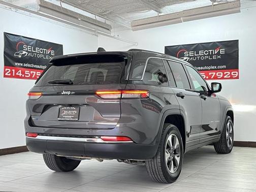 2023 Jeep Grand Cherokee 4xe Base