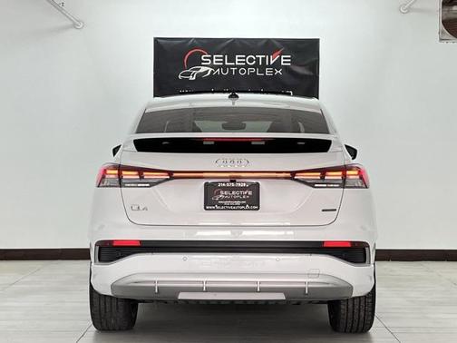 2023 Audi Q4 e-tron Premium Plus 50 quattro