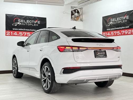 2023 Audi Q4 e-tron Premium Plus 50 quattro