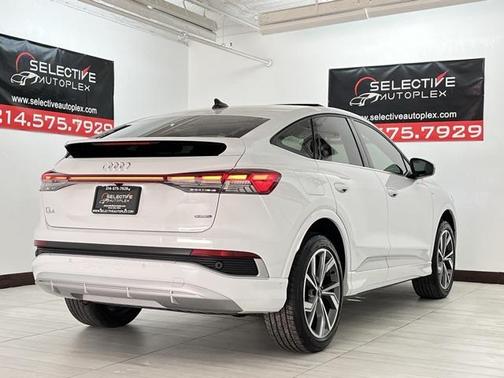 2023 Audi Q4 e-tron Premium Plus 50 quattro