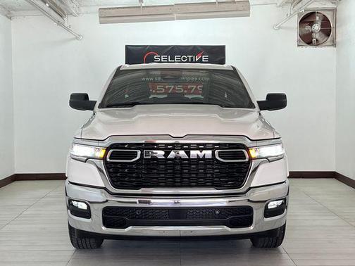 Bright White Clearcoat 2025 RAM 1500 Big Horn/Lone Star