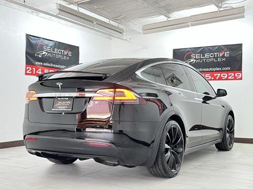 2020 Tesla Model X Long Range Plus Dual Motor All-Wheel Drive
