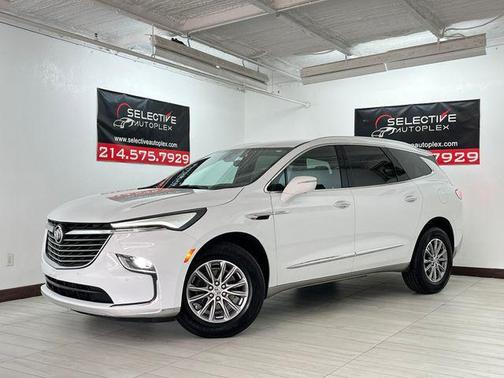 Summit White 2024 Buick Enclave Premium FWD