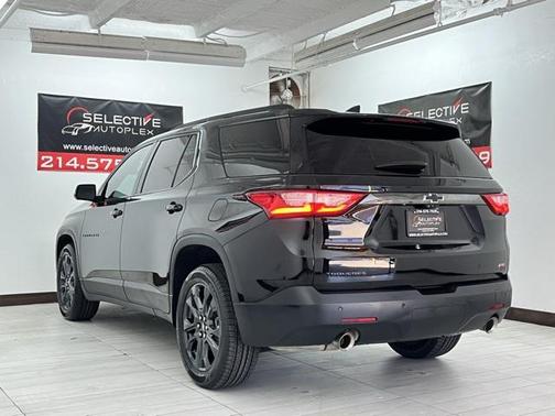 2021 Chevrolet Traverse RS