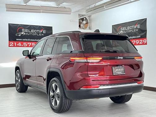 2023 Jeep Grand Cherokee 4xe Base