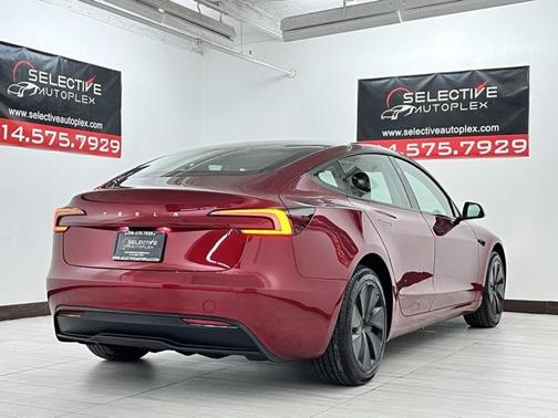 2025 Tesla Model 3 Long Range