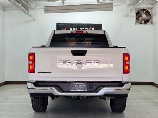 Bright White Clearcoat 2025 RAM 1500 Big Horn/Lone Star