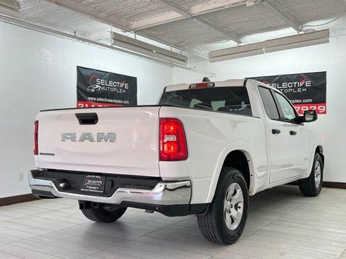 Bright White Clearcoat 2025 RAM 1500 Big Horn/Lone Star