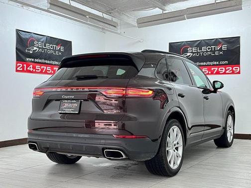 2019 Porsche Cayenne S