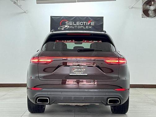 2019 Porsche Cayenne S